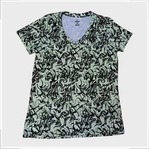 Under Armour Green and Black Short Sleeve V Neck Tee